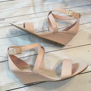 fioni princess wedge